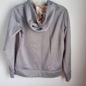 Womens UA Size Small Pull Over Hoodie
